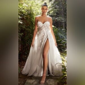 Brand New Wedding Dress